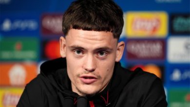 فيرتس يرد على تصريحات فان دايك: موقف لاعبي ليفربول من سلوت قبيل مواجهة باريس سان جيرمان