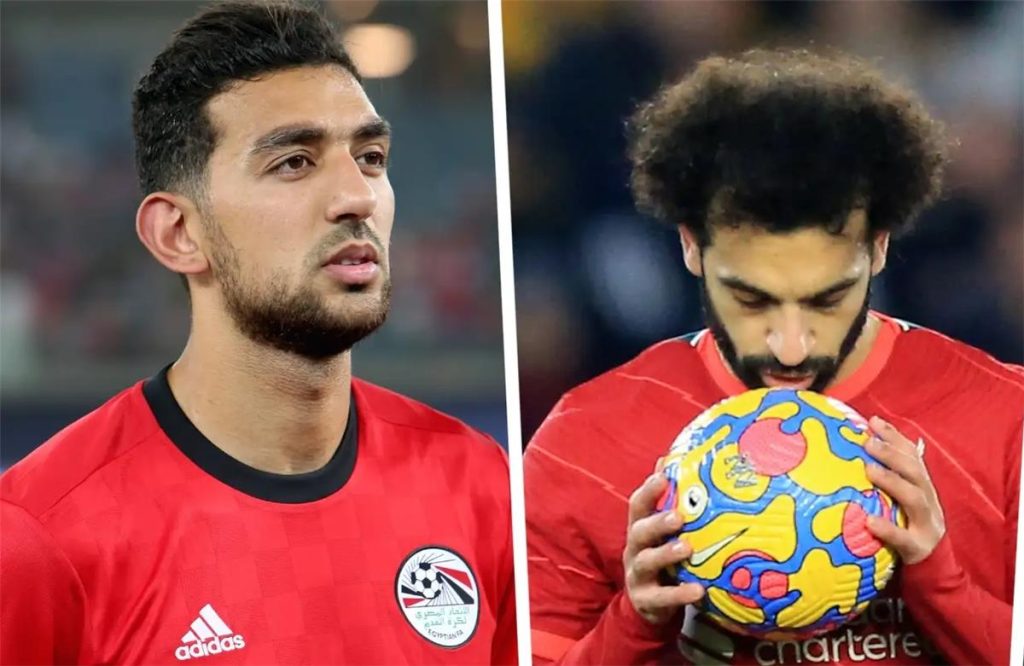 كوكا يدعو محمد صلاح للانتقال إلى دوري جديد وينتقد سلوت لسلوكياته غير الاحترافية