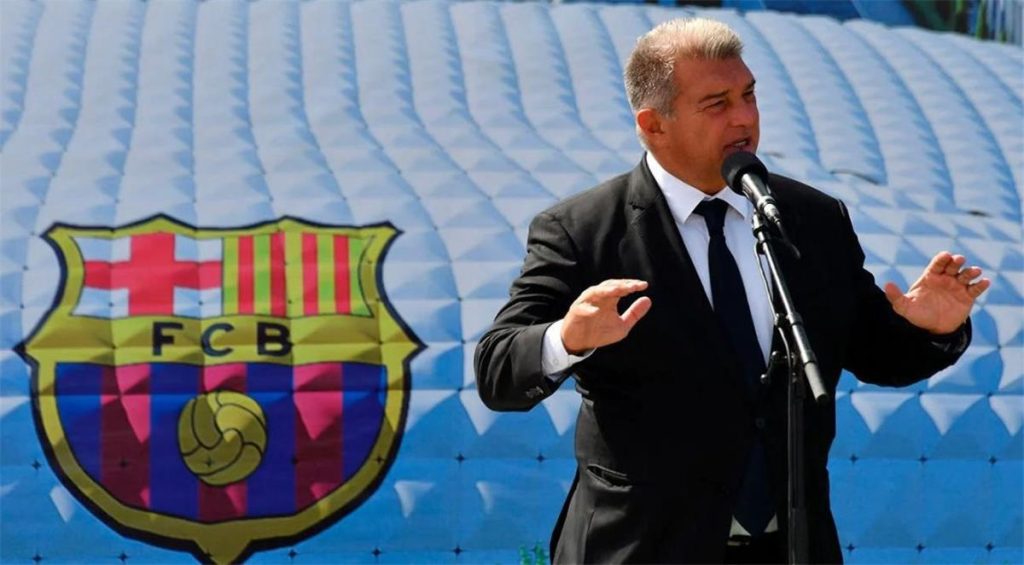 لابورتا: علاقة برشلونة بريال مدريد تحت ضغط كبير.