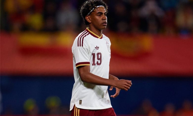 لامين يامال يعبّر عن فخره بإسلامه بعد حادثة العنصرية في مباراة مصر وإسبانيا