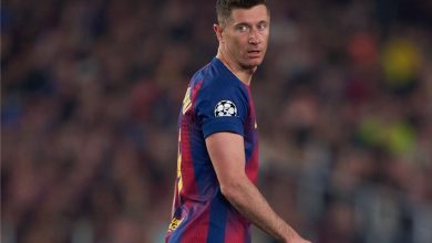 ليفاندوفسكي يعبر عن غضبه الشديد بعد مواجهة أتلتيكو: اجتماع طارئ مع فليك