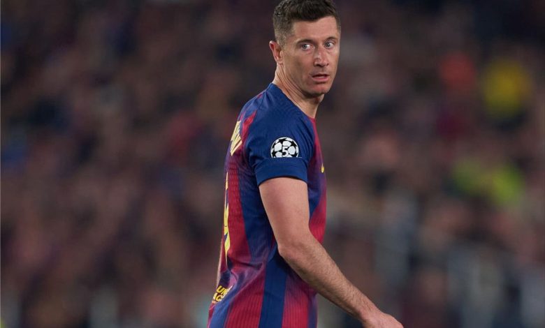 ليفاندوفسكي يعبر عن غضبه الشديد بعد مواجهة أتلتيكو: اجتماع طارئ مع فليك