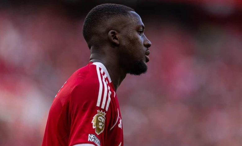 ليفربول على وشك اتخاذ قرار نهائي بشأن مستقبل كوناتي قبل انتهاء عقده