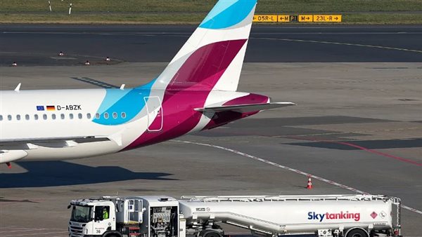 مجلس المطارات الدولي ينبه من أزمة قريبة في وقود الطائرات نتيجة توترات مضيق هرمز