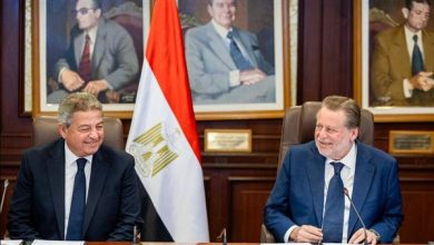 محافظ البنك المركزي ورئيس «الأعلى الإعلام» يوقعان بروتوكول تعاون لتنظيم المحتوى الرقمي المصرفي