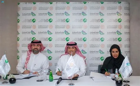 مذكرة تفاهم بين السياحة السعودية وإكسبو 2030 لتعزيز نمو القطاع السياحي