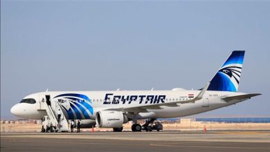 مصر للطيران تحذر المسافرين بخصوص التوقيت الصيفي بدءًا من فجر الجمعة