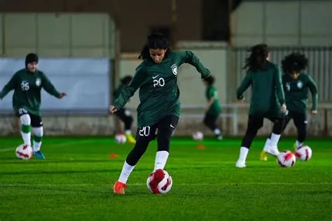 معسكر المنتخب السعودي للناشئات تحت 17 عامًا يبدأ في الطائف