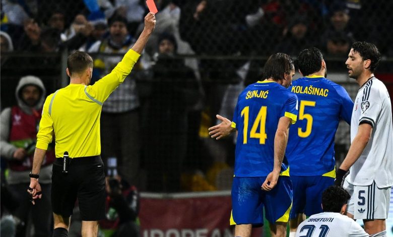 موندو: طرد باستوني قد يعيد سيناريو لويس سواريز مع برشلونة