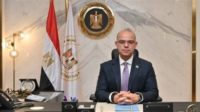 وزير الاستثمار يؤكد أهمية رقمنة الإجراءات وتوسيع المناطق الاستثمارية لتعزيز تنافسية الاقتصاد