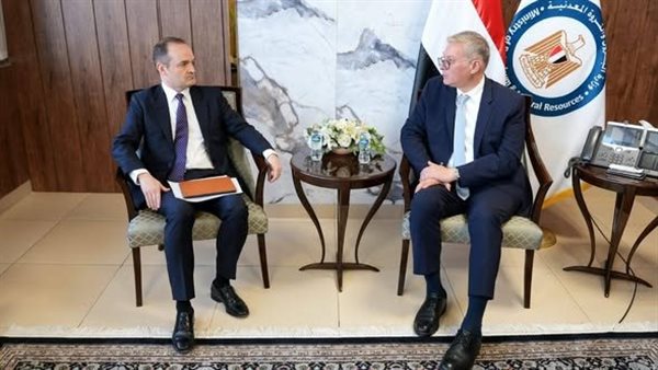 وزير البترول يلتقي نائب رئيس شركة أباتشي للأصول الدولية في زيارة رسمية