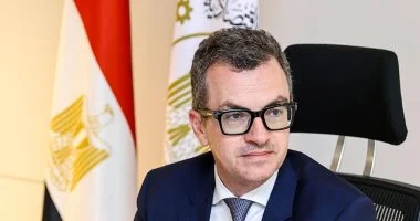 وزير التخطيط يناقش مع البنك الدولي سبل تعزيز الشراكة الاستراتيجية