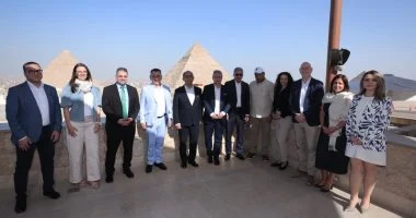 وزير السياحة يناقش مع اتحاد شركات السياحة الألمانية DRV تدفقات الوفود السياحية إلى مصر