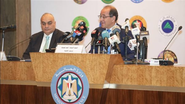 وزير المالية يؤكد خفض الدين الخارجي لأجهزة الموازنة بنحو 2 مليار دولار سنويًا