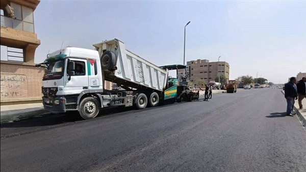 وزيرة الإسكان تتابع تقدم مشروعات الطرق والمرافق في المدن الجديدة