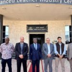 وفد كيني رفيع يزور مدينة الجلود بالعاشر لاستكشاف تجربة مصرية متميزة