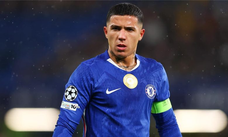 وكيل إنزو فرنانديز ينتقد عقوبة تشيلسي: قرار غامض وليس له صلة بريال مدريد