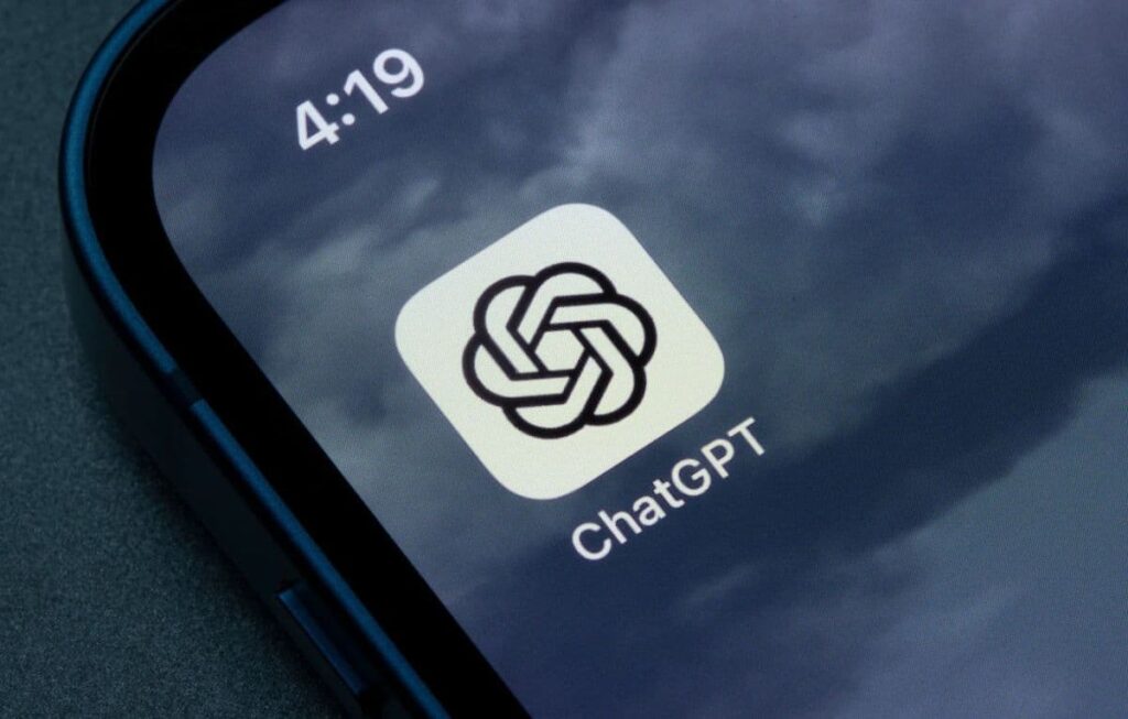 OpenAI تطلق نظامًا جديدًا لتتبع نشاط المستخدمين واستهدافهم بالإعلانات