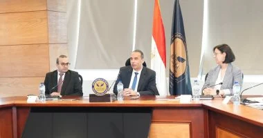 رئيس الرقابة المالية يعلن استفادة 1.9 مليون سيدة من برامج التمويل للمشروعات الصغيرة لعام 2025