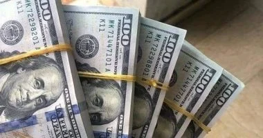 سعر الدولار مقابل الجنيه في البنك الأهلي المصري يتصدر أخبار السوق المالية