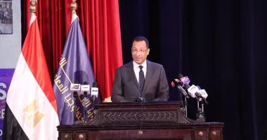 وزير الاتصالات يؤكد جهود تعزيز مصر كمركز إقليمي لاستثمارات مراكز البيانات