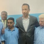وزير الاتصالات يعلن ربط مدرسة للمكفوفين بنظام الألياف الضوئية والجيل الخامس