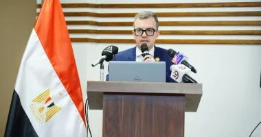 وزير التخطيط يلتقي الفائزين في مبادرة المشروعات الخضراء الذكية